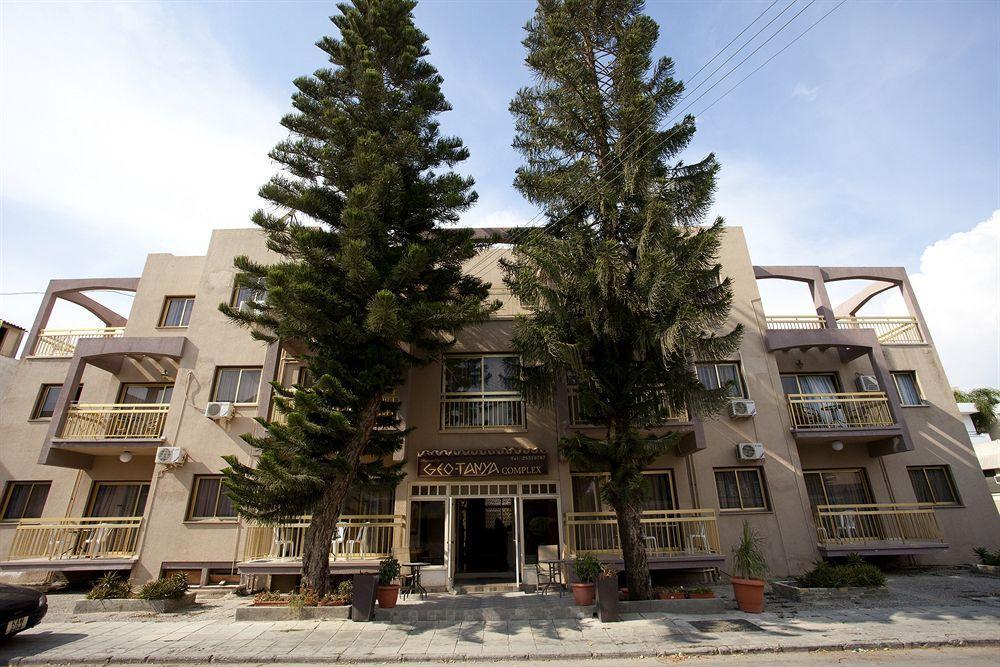 Geotanya Apartments ลิมาซอล ภายนอก รูปภาพ