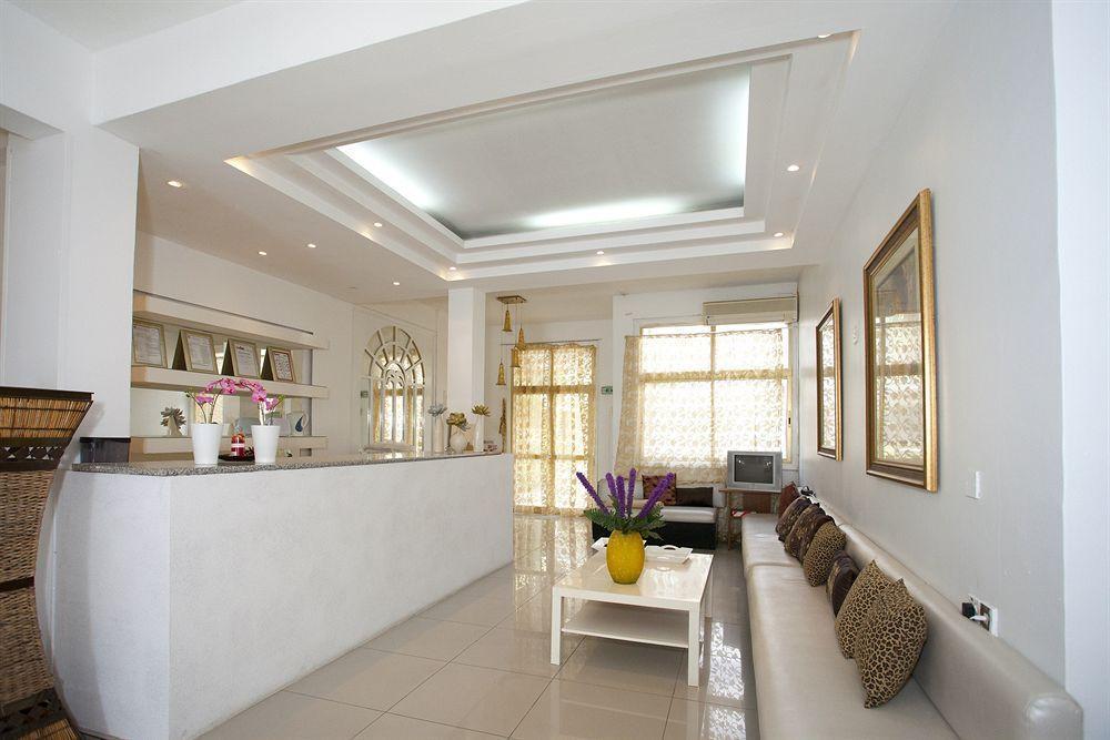 Geotanya Apartments ลิมาซอล ภายนอก รูปภาพ