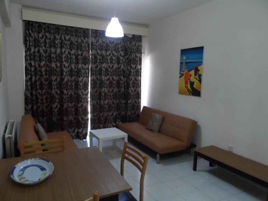 Geotanya Apartments ลิมาซอล ห้อง รูปภาพ